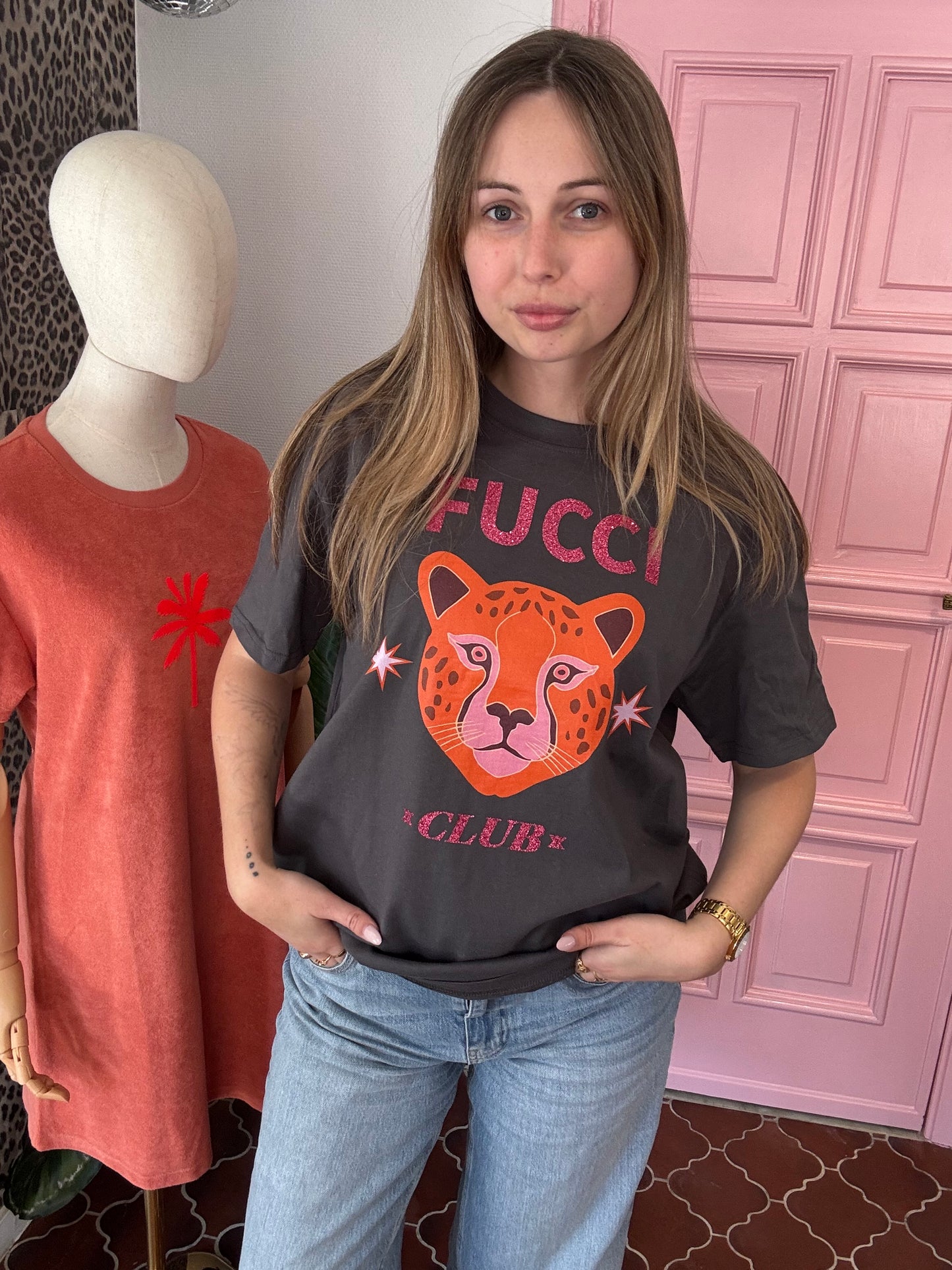 Tee time - oversized tiger club