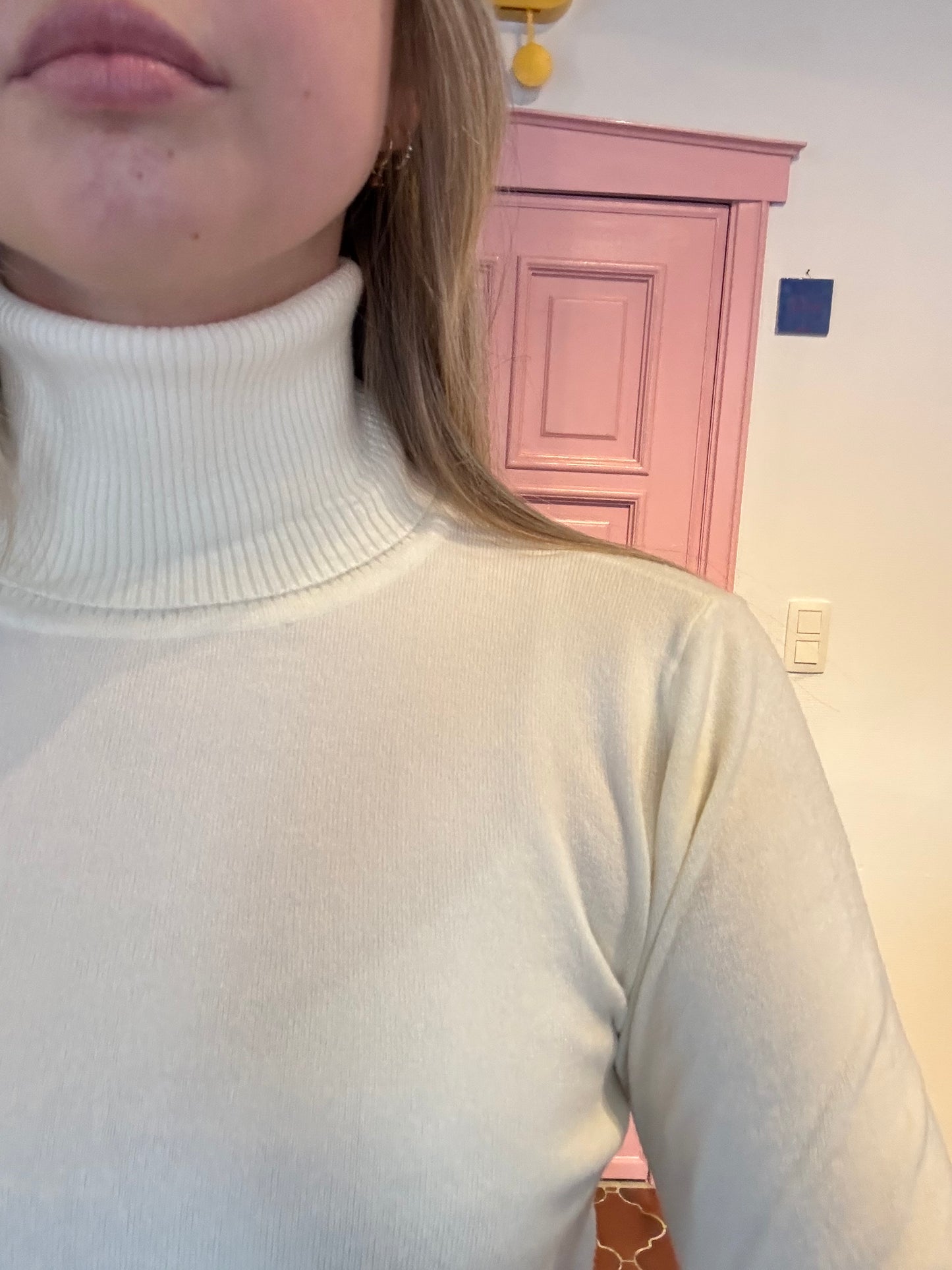 Juliette's trui met col en cashmere -  cream