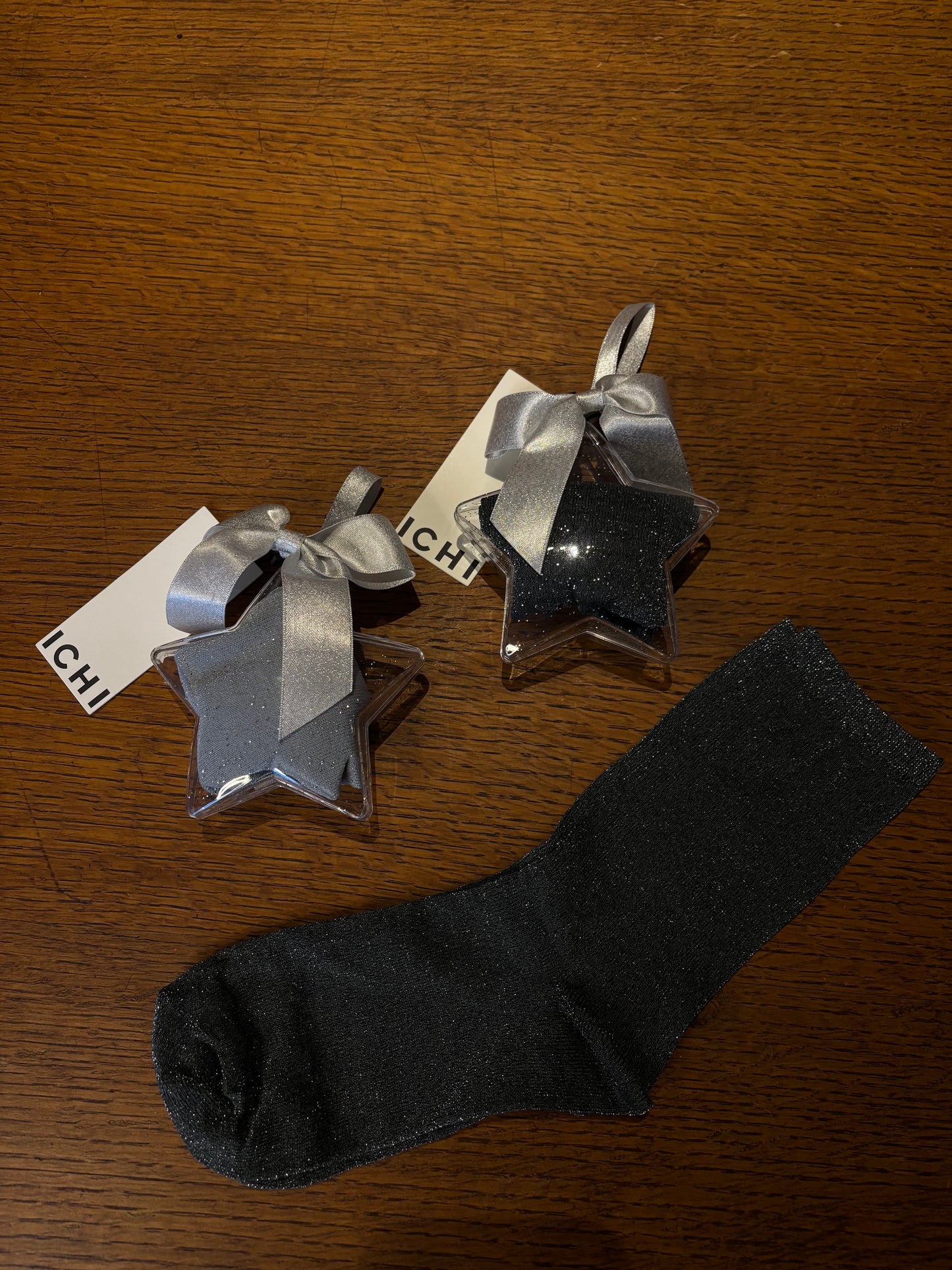 ICHI - Donkergrijze & lichtgrijze glittersokken