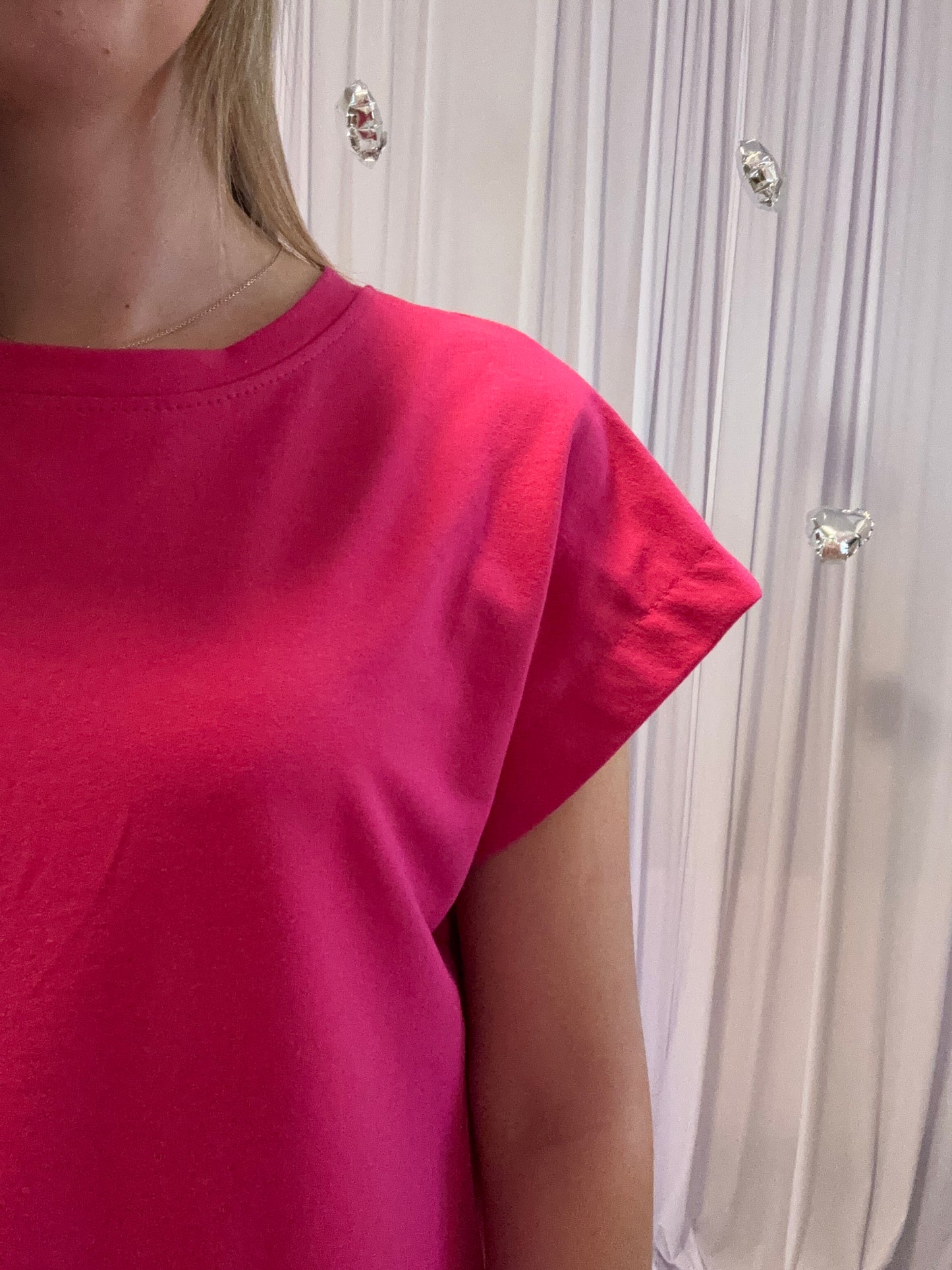Julia’s t-shirt dress roos