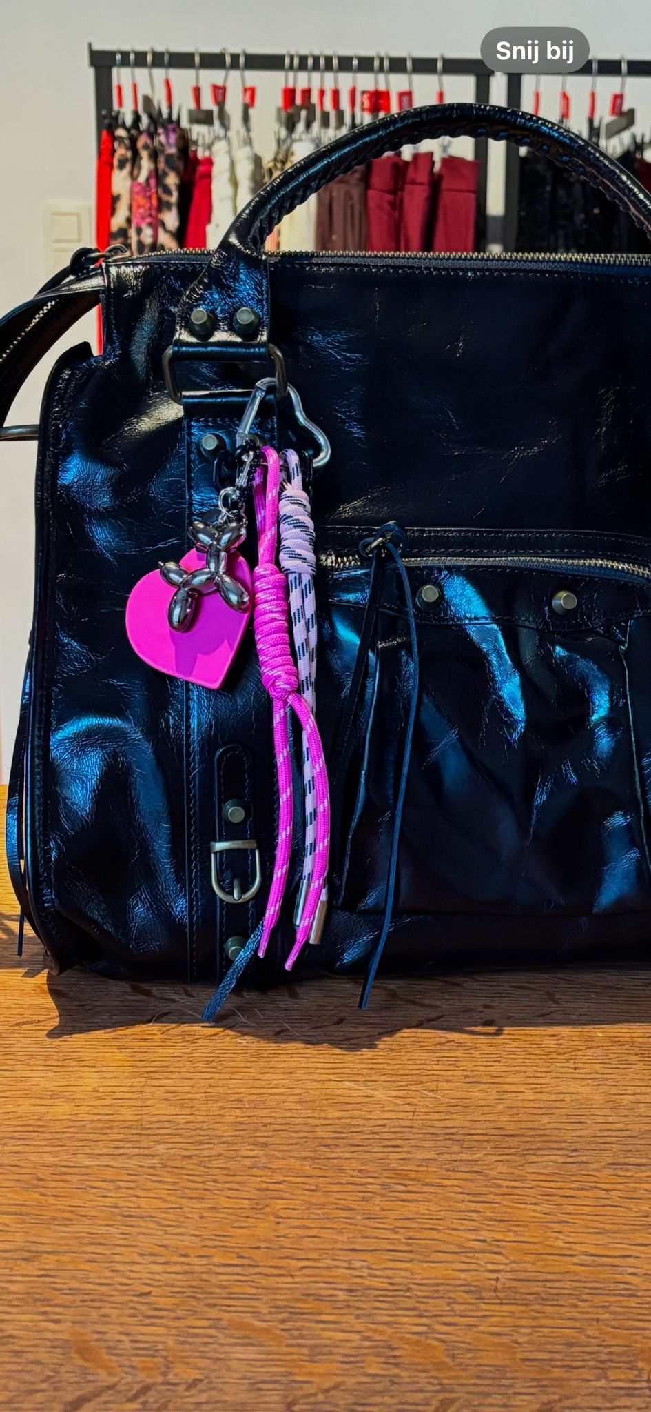 Juliette's bagcharm big heart - roos