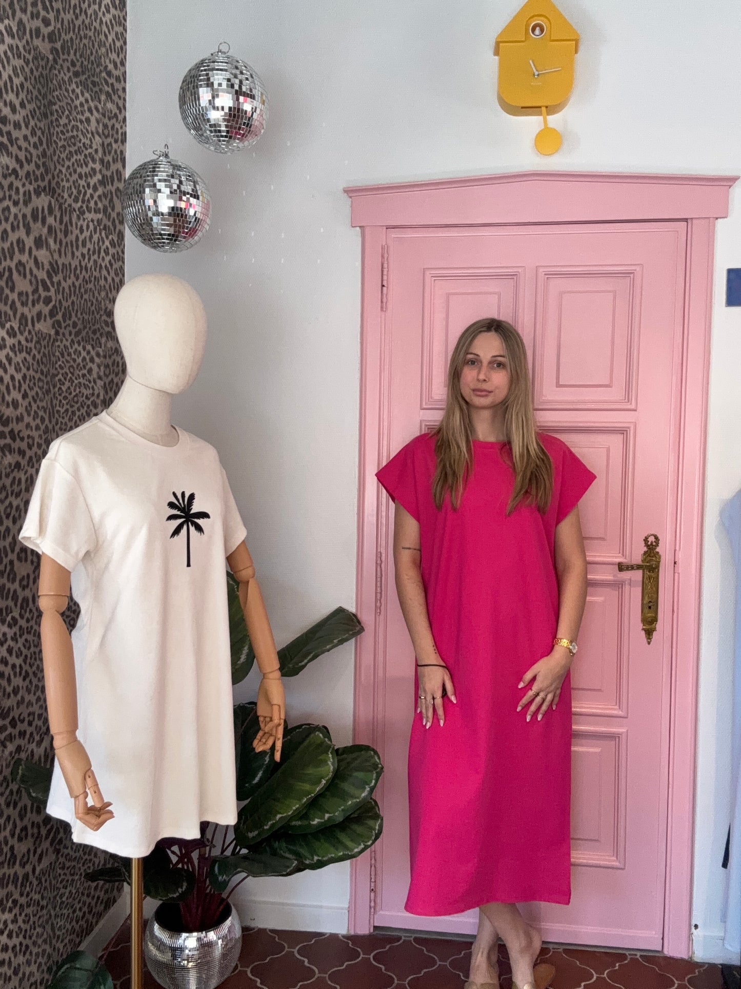 Julia’s t-shirt dress roos