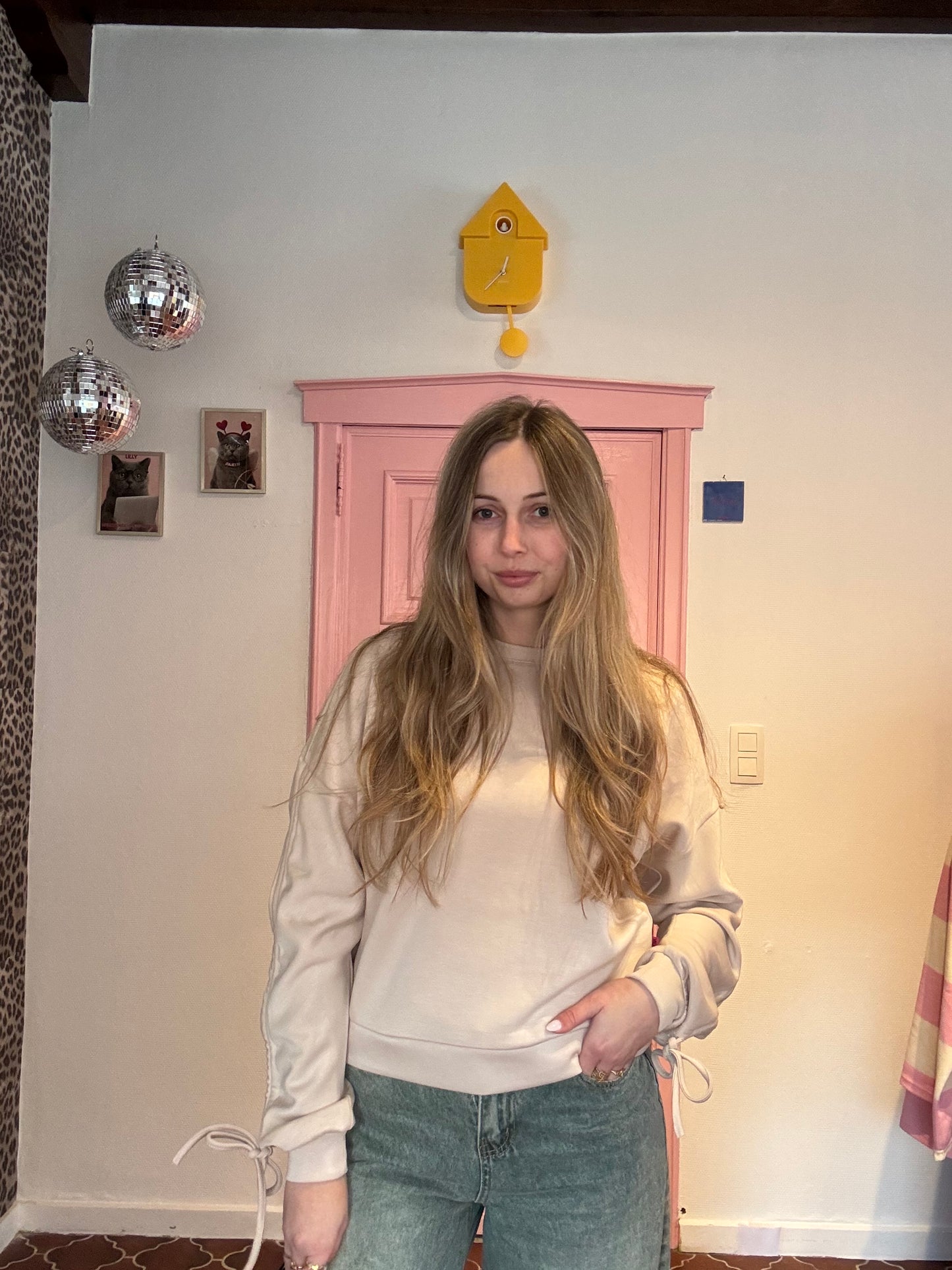 Fluresk - beige sweater met strik