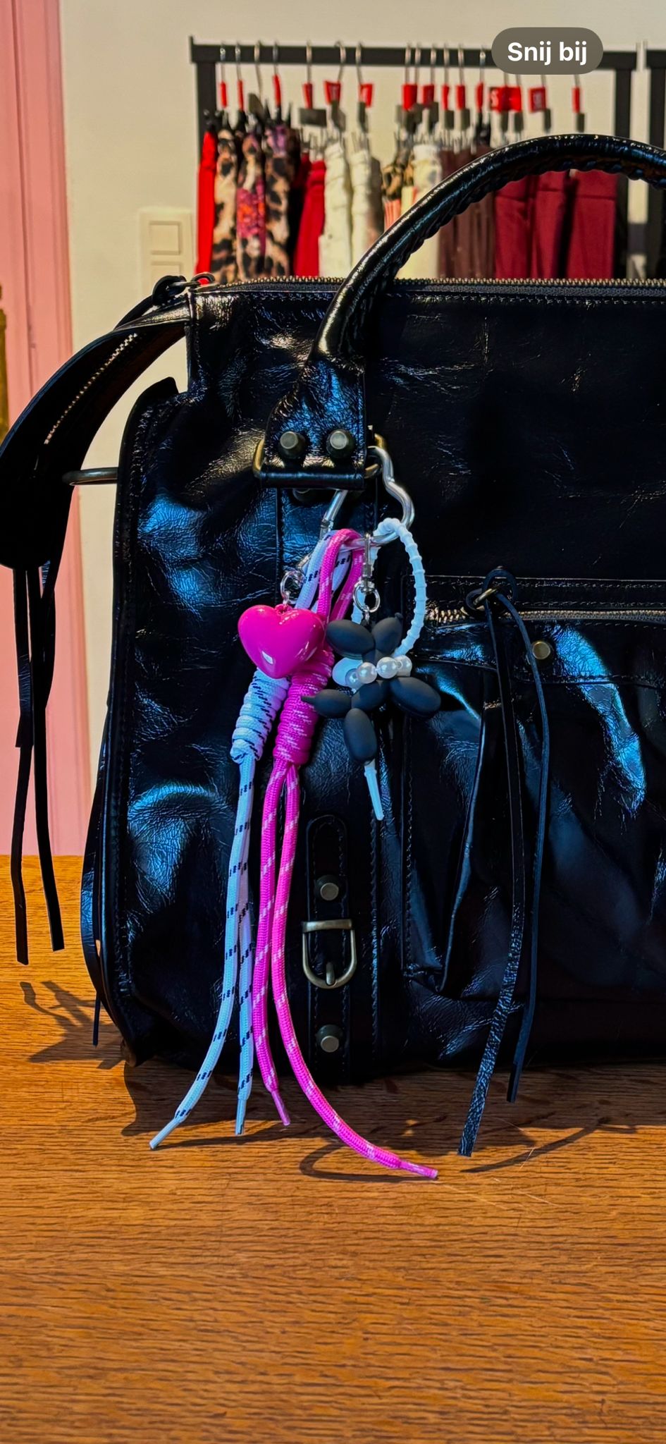 Juliette's bagcharm hartje - roos