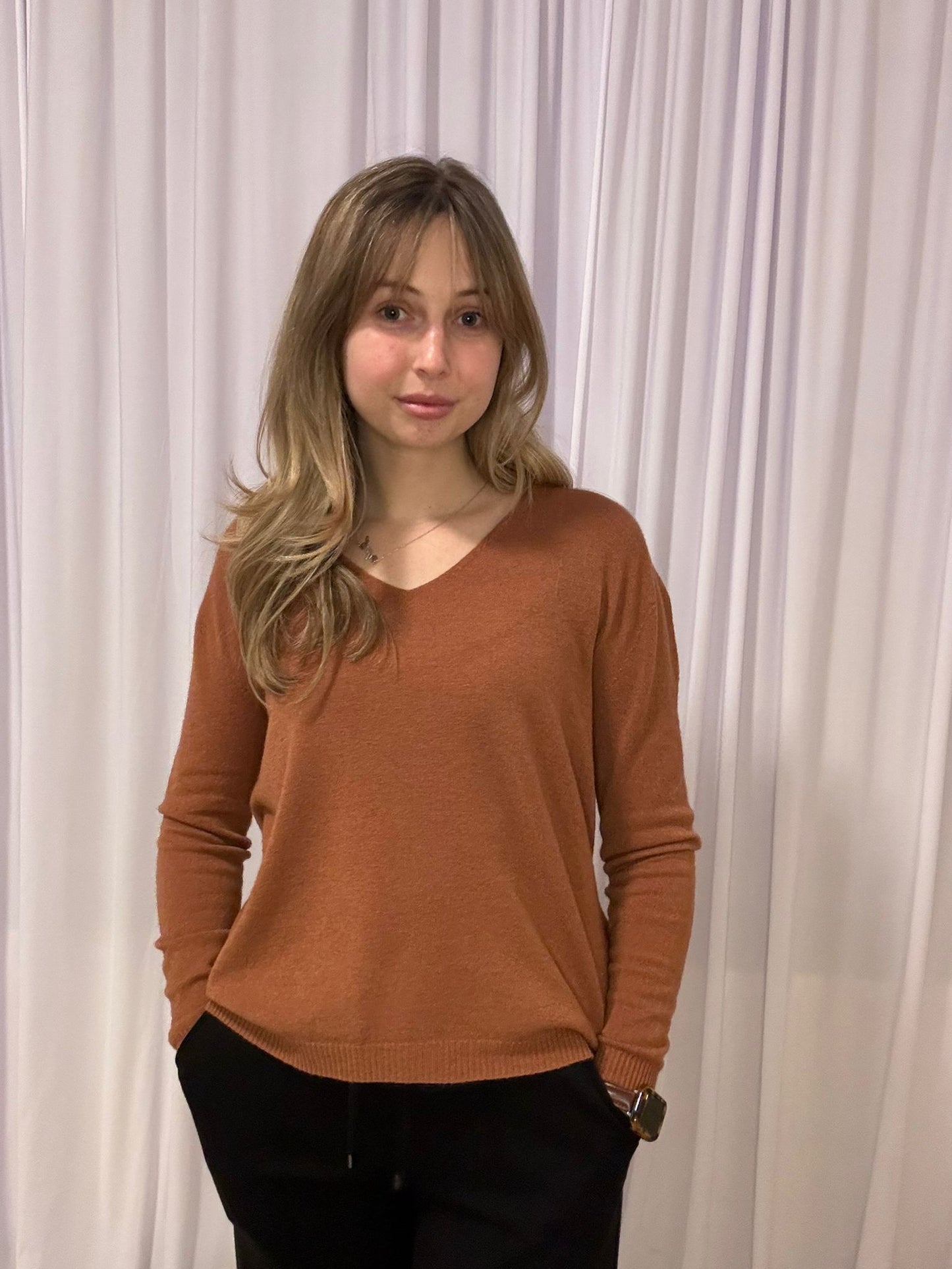Juliette's roestkleurige trui